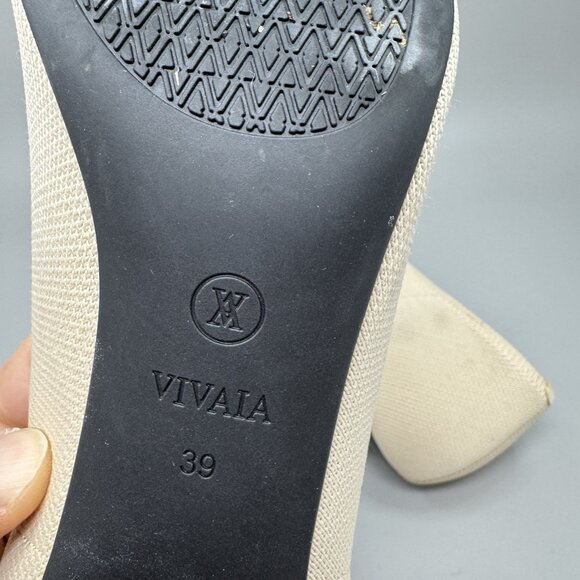 Vivaia Scarlett Pointed Toe Kitten Heels Almond Black Women's Size 39 / US 8.5 - Picture 8 of 9